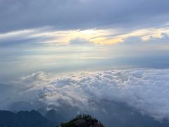 -大众跷脚牛肉馆·非遗传承单位(峨眉山店)