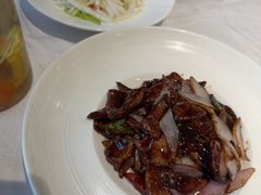 -老人和饭店(淮海中路店)