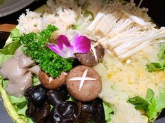 -龙隆昌·鲜品火锅·江湖烤鱼