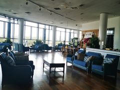 -奔驰北京极光星徽(四元桥店)