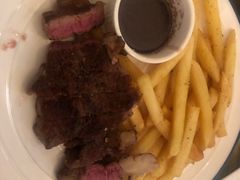 -羽深肉铺 Steak & Wine