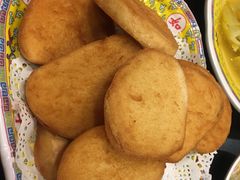 炸馒头片带臭豆腐-芦月轩羊蝎子(北蜂窝店)