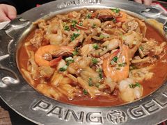-胖哥俩肉蟹煲(湖滨银泰in77店)
