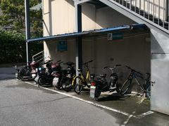 -锦江之星旅馆上海虹桥枢纽天山西路店-停车场