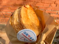 苹果派-老梦面包 CHEZMOREL(三源里店)