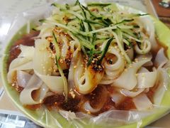 -艾力江和田馕坑烤肉店