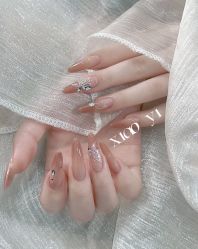 -悦指间美甲美睫