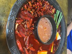 -黄潇洒老火锅(九眼桥宏济巷店)