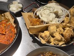 炸鸡翅一半一半-富乐满韩国正宗炸鸡韩国料理(虹泉路店)