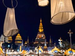 -东南亚风情赶摆街夜市