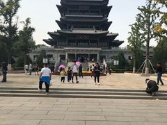 -黄记煌三汁焖锅(名泉广场店)