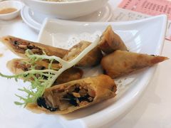 鸡丝炸春卷-金华安大酒楼·老牌潮菜·粤式茶点(东方国际店)