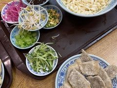 -门框胡同百年卤煮(新街口店)