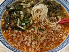 -鲁达面馆本帮风味(共康东路店)