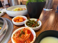 -烧肉一番·新韩式炭火烤肉(大岭山店)