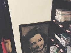 -良友书坊(安徽路店)