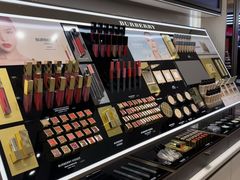 -BURBERRY(上海港汇恒隆广场店)