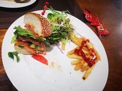 牛肉三文治套餐-LUCCA卢卡西班牙海鲜饭(远洋广场店)