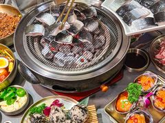 -围炉肉舍•炭烤活鳗•丹东海鲜烤肉(步行街店)