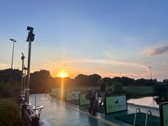 -银涛高尔夫练习场(徐泾店)