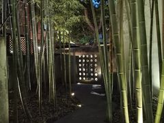 -穹六人间 people 6(岳阳路店)