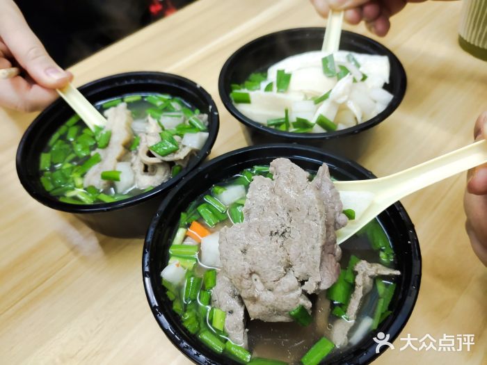 牛师傅广式药膳牛骨汤美食(江南西店)牛欢喜图片