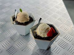 -穹六人间 people 6(岳阳路店)