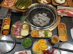 -何发发和牛烧肉·鳗鱼榴莲放题自助(乐峰广场店)