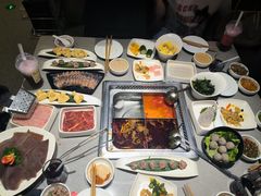 -海底捞火锅(芜湖银泰城店)