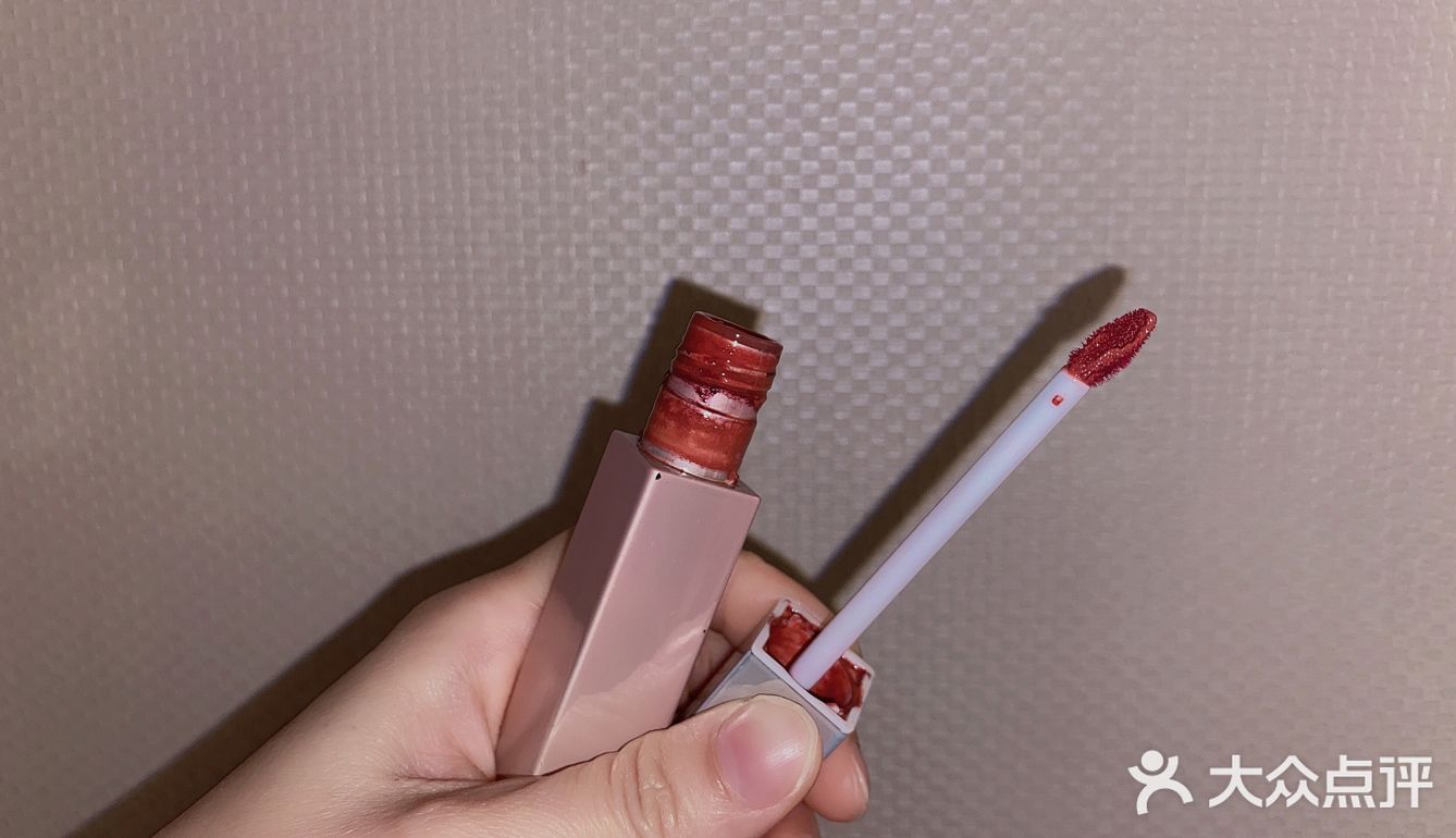 丝绒雾面哑光平价款唇釉