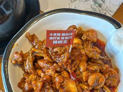 -莲餐厅·湖北菜·潜江小龙虾店(愚园路店)