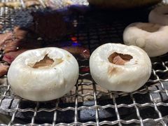 -鑫釜山海鲜烧烤(鑫丰国际店)