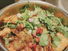 -大头虾越式风味餐厅(光明广场店)