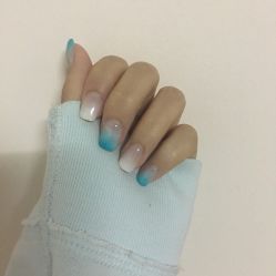 渐变-Meet Nail 美睫·美甲