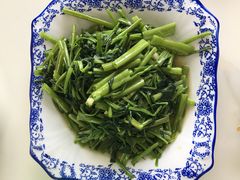 -七的湖·晚芳亭·阳澄湖农家菜·大闸蟹(莲花岛店)