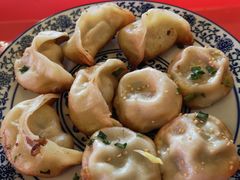 -黄阿姨锅贴大王(万航渡路店)