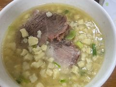 -刘信牛羊肉泡馍小炒(回民街店)