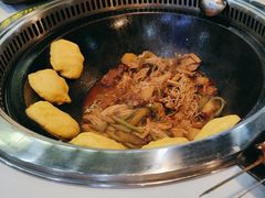 -哈尔滨烧烤·山河村铁锅炖(交大店)