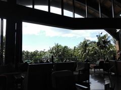 -三亚湾海居铂尔曼度假酒店