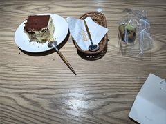 -嗒令甜品·主题融合料理餐厅(首座时代店)