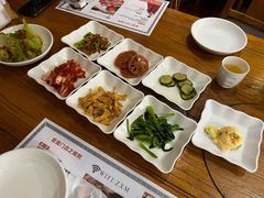 -紫霞门韩国料理烤肉(深南东路店)