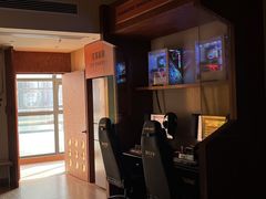 -溯光电竞酒店(西南财大地铁站店)