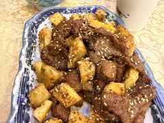 -维吾尔餐厅(宜山路店)