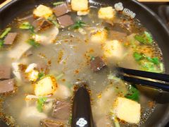 -回味鸭血粉丝汤(新城市广场店)