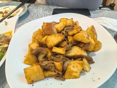 -汗腾格里·风味餐厅(新疆驻京办店)