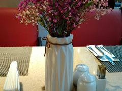 -亮马河饭店翠雅咖啡厅