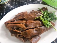 鹅头颈-乌文新澄海卤鹅店