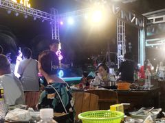 -渔家火锅·海鲜自助餐·演艺(亚龙湾天域酒店)