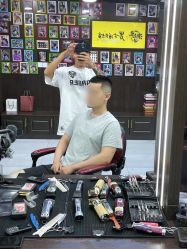 -Barber潮先生男士理发店