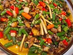 美味花椒鸡-临界音乐酒馆·小龙虾·江湖菜(华熙LIVE·鱼洞店)
